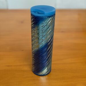 NWT Starbucks Holiday 2023 | Insulated Ribbon Tumbler Icicle, Iridescent Blue